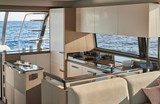 Prestige 690 - galley